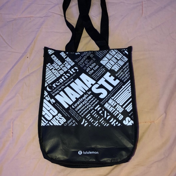Real Lululemon bag - Picture 1 of 3
